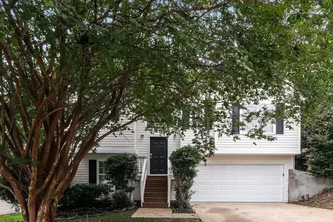 3706 Wavetree Overlook NW, Acworth, GA 30101