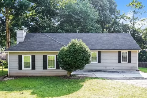 1471 Daniel Ln, Lawrenceville, GA 30046