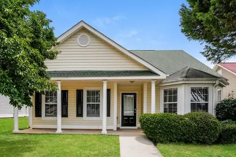 608 Fairgreen Trl, Stockbridge, GA 30281