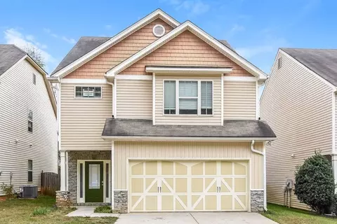 124 Bethany Manor Dr, Ball Ground, GA 30107