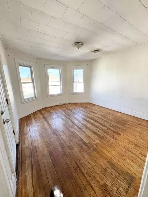 Undisclosed, Worcester, MA 01604