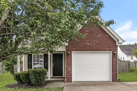 1120 Sima Shabat Ct, La Vergne, TN 37086