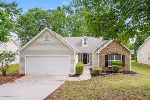 824 Summit Park Trl, Mcdonough, GA 30253