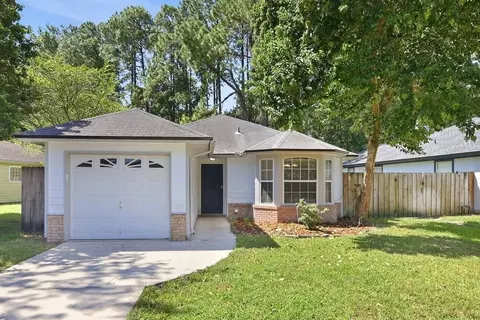 1826 Ashmore Green Dr, Jacksonville, FL 32246