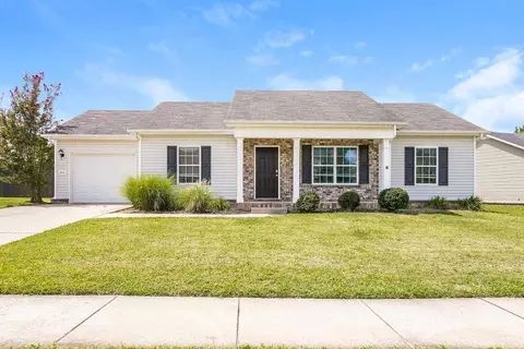 2014 Cobblestone Dr, Spring Hill, TN 37174
