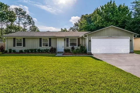 10915 Horse Track Dr E, Jacksonville, FL 32257