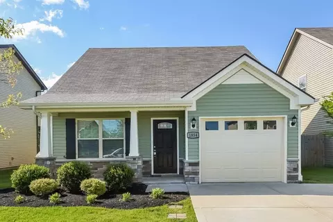 1854 Warmingfield Dr, Murfreesboro, TN 37127