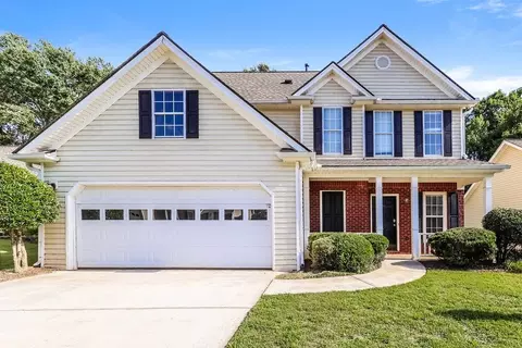 426 Baldwin Ct, Newnan, GA 30263