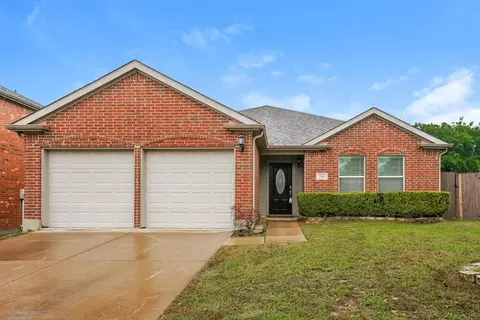 711 River Run Dr, Glenn Heights, TX 75154