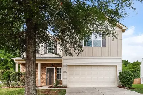 10812 Maryanna Ct, Charlotte, NC 28213