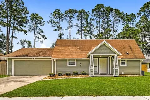 3477 Docksider Dr N, Jacksonville, FL 32257