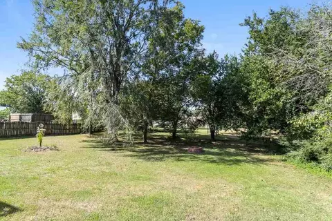 65 Mallie Ct, Hampton, GA 30228 photo 16
