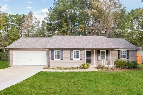 1169 Granite Ln, Loganville, GA 30052