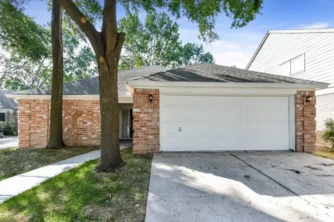 1710 Pine Gap Dr, Houston, TX 77090