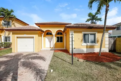 1241 NE 41st Pl, Homestead, FL 33033