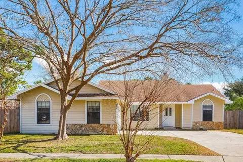 8245 Hamden Cir W, Jacksonville, FL 32244