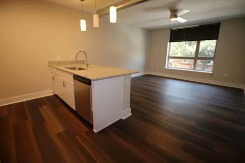 2525 E Main St, Richmond, VA 23223