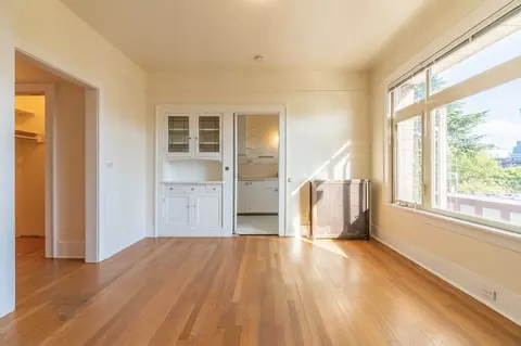 1630 Boylston Ave, Seattle, WA 98122 photo 3
