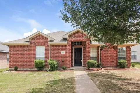 412 Round Rock Rd, Cedar Hill, TX 75104