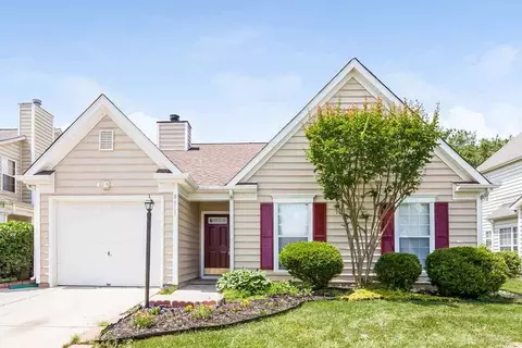 8411 Galena View Dr, Charlotte, NC 28269