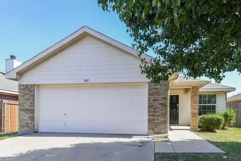 3405 Saint Vincent Rd, Fort Worth, TX 76123