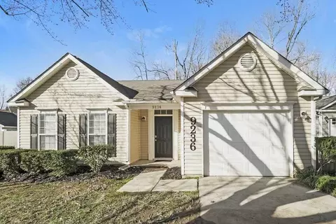 9236 Kimmel Ln, Charlotte, NC 28216
