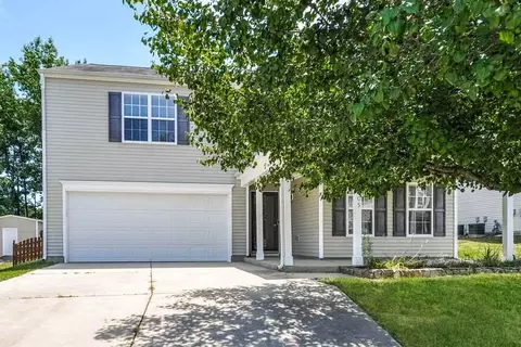 1005 Breeze Ln, Clayton, NC 27520