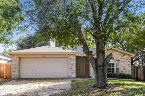 6366 Twilight Cir, Fort Worth, TX 76179