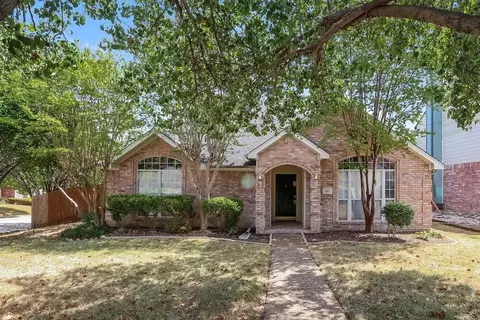 863 Sonora Ln, Grand Prairie, TX 75052