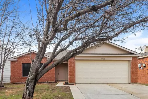3312 Bent Creek Dr, Denton, TX 76210