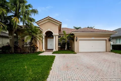 19361 SW 30th St, Miramar, FL 33029