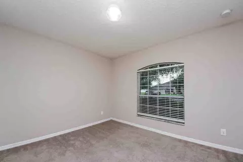 2151 Antler Dr, Saint Cloud, FL 34772 photo 10
