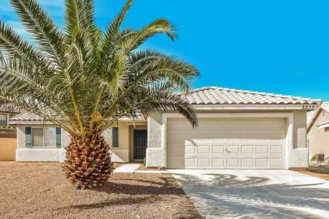 5533 Soft Whispers St, North Las Vegas, NV 89031