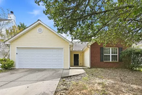 2330 Glen Chase Ln, Lawrenceville, GA 30044