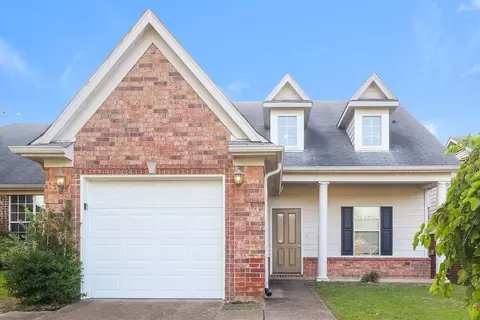 2791 Maggie Woods Pl, Arlington, TN 38002