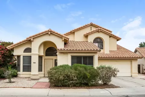 10722 W Clover Way, Avondale, AZ 85392