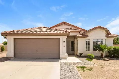 633 S Bonito Ct, Gilbert, AZ 85233