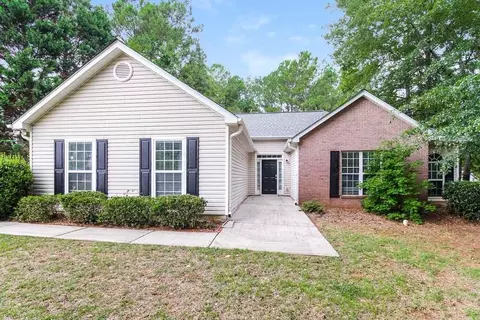 850 Chaseridge Dr, Mcdonough, GA 30253