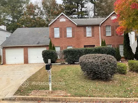 1007 Carriage Trace Cir, Stone Mountain, GA 30087