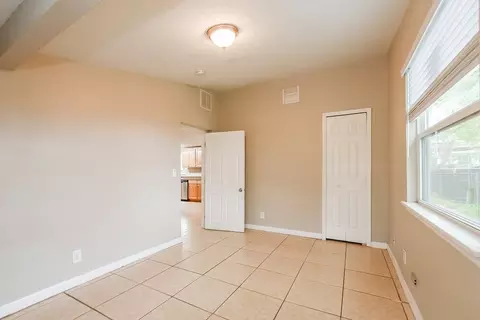 302 Spring Lake Cir, Ocoee, FL 34761 photo 11