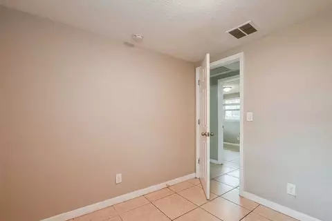 302 Spring Lake Cir, Ocoee, FL 34761 photo 7
