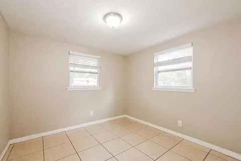 302 Spring Lake Cir, Ocoee, FL 34761 photo 9