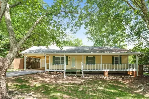 155 Sunny Ln, Villa Rica, GA 30180