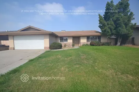 9936 Cypress Ave, Fontana, CA 92335