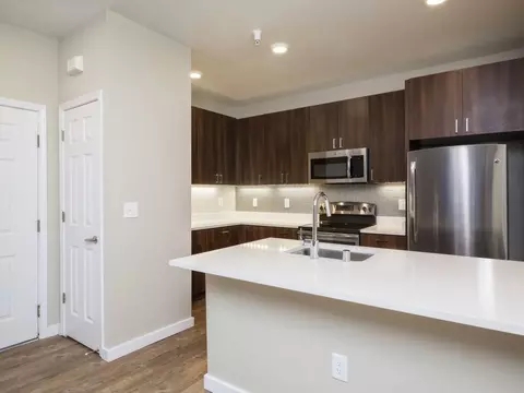 121 Roble Rd, Walnut Creek, CA 94597 photo 3