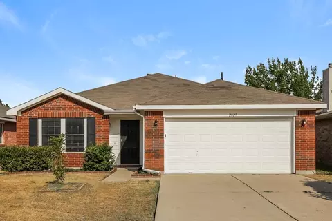 2029 Wildwood Dr, Forney, TX 75126