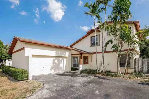 4066 NW 1st Pl, Deerfield Beach, FL 33442