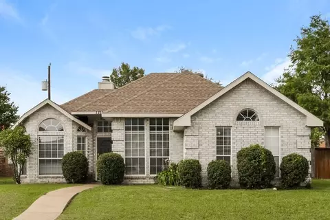 1211 Old Knoll Dr, Wylie, TX 75098