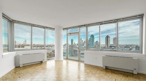 Undisclosed, New York, NY 11101