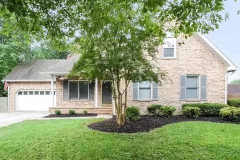 1802 Cascade Ct, Murfreesboro, TN 37127